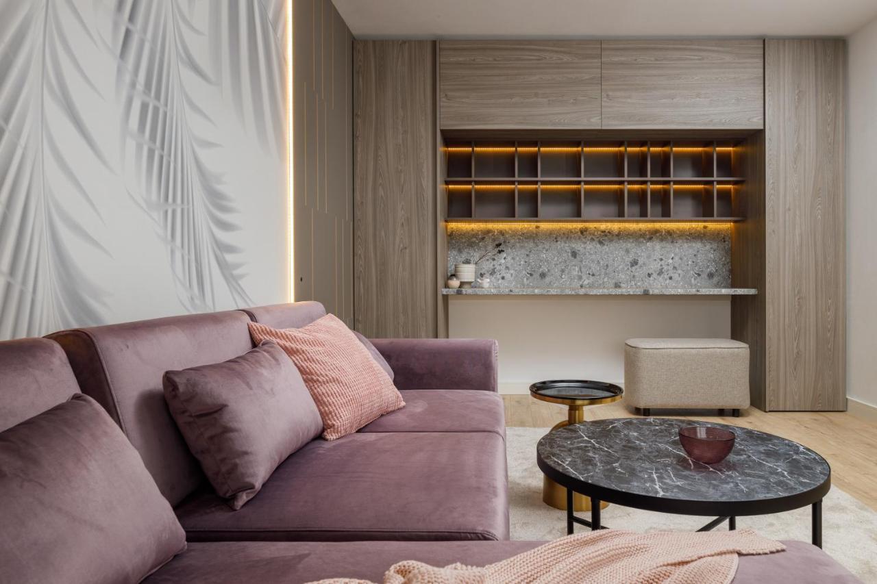 Ada Homes Coresi 707 Braşov Buitenkant foto
